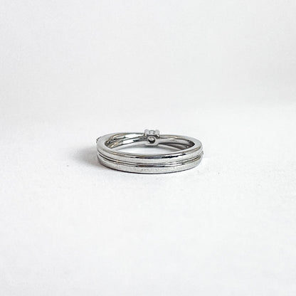 14 karat ring i hvidguld med brillanter | Str. 49