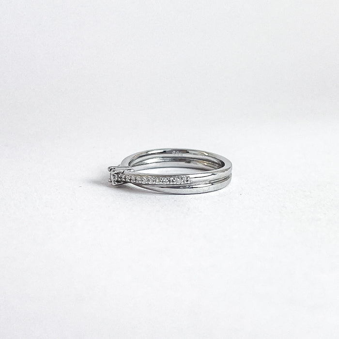 14 karat ring i hvidguld med brillanter | Str. 49