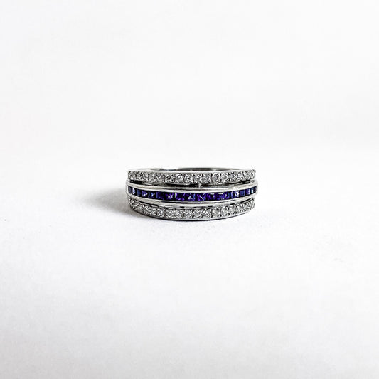 14 karat hvidguldsring med safirer og brillanter | Str. 54