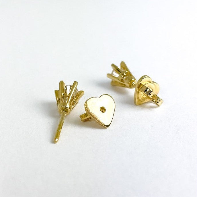 Ørestikkere i 18 karat guld med 2x0,22ct. brillanter