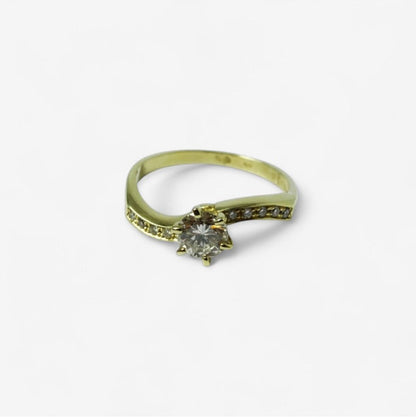 14 karat ring med brillanter | Str. 56