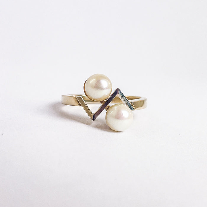 14 karat guldring med rosa kulturperler | Str. 52