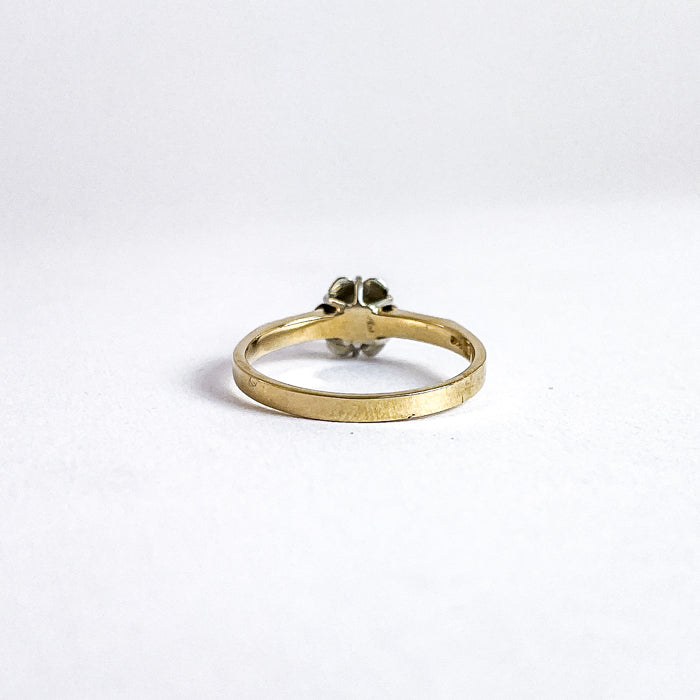 14 karat guldring med hvidguldsroset og 0,03 ct. brillant | Str. 53,5