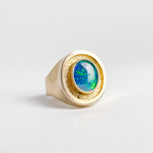 14 karat ring med opal  | Str. 53