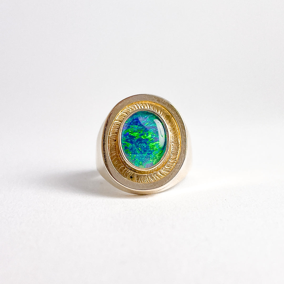 14 karat ring med opal  | Str. 53