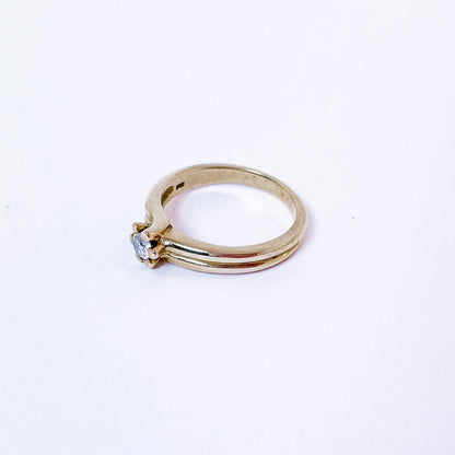 8 karat ring med zirkon | Str. 55