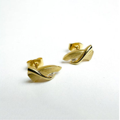 Ørestikkere i 8 karat guld med zirkon