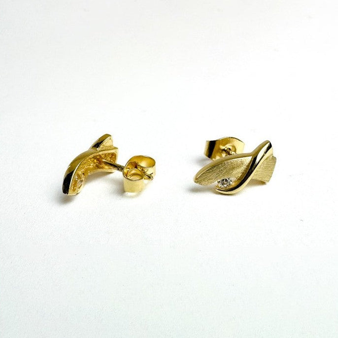 Ørestikkere i 8 karat guld med zirkon