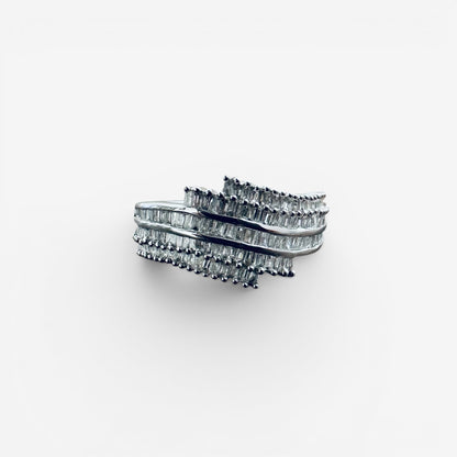 18 karat ring i hvidguld med diamanter | Str. 50